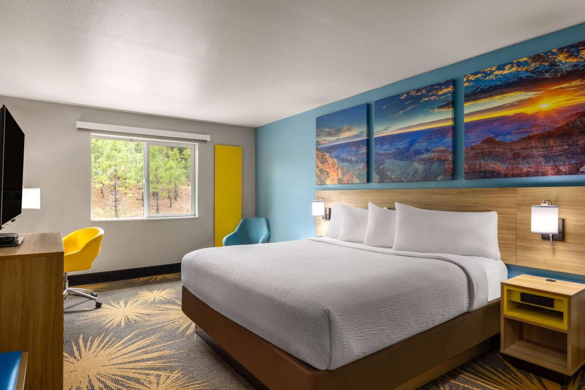 Days By Wyndham Hotel